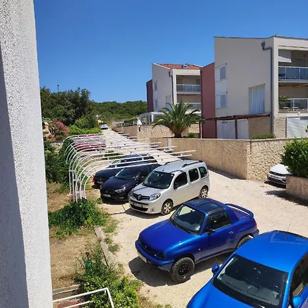 Apartmani Sollei Petrcane Exterior photo