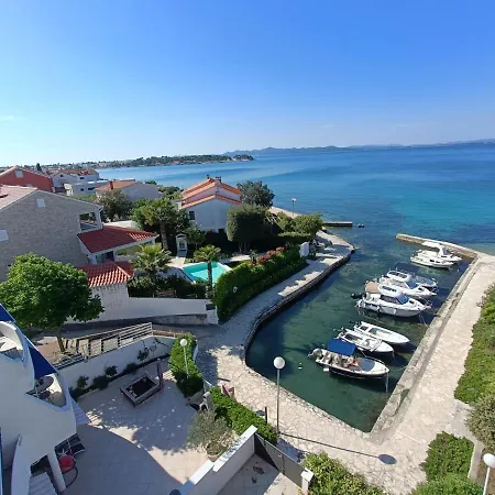 Apartmani Sollei Petrcane Exterior photo