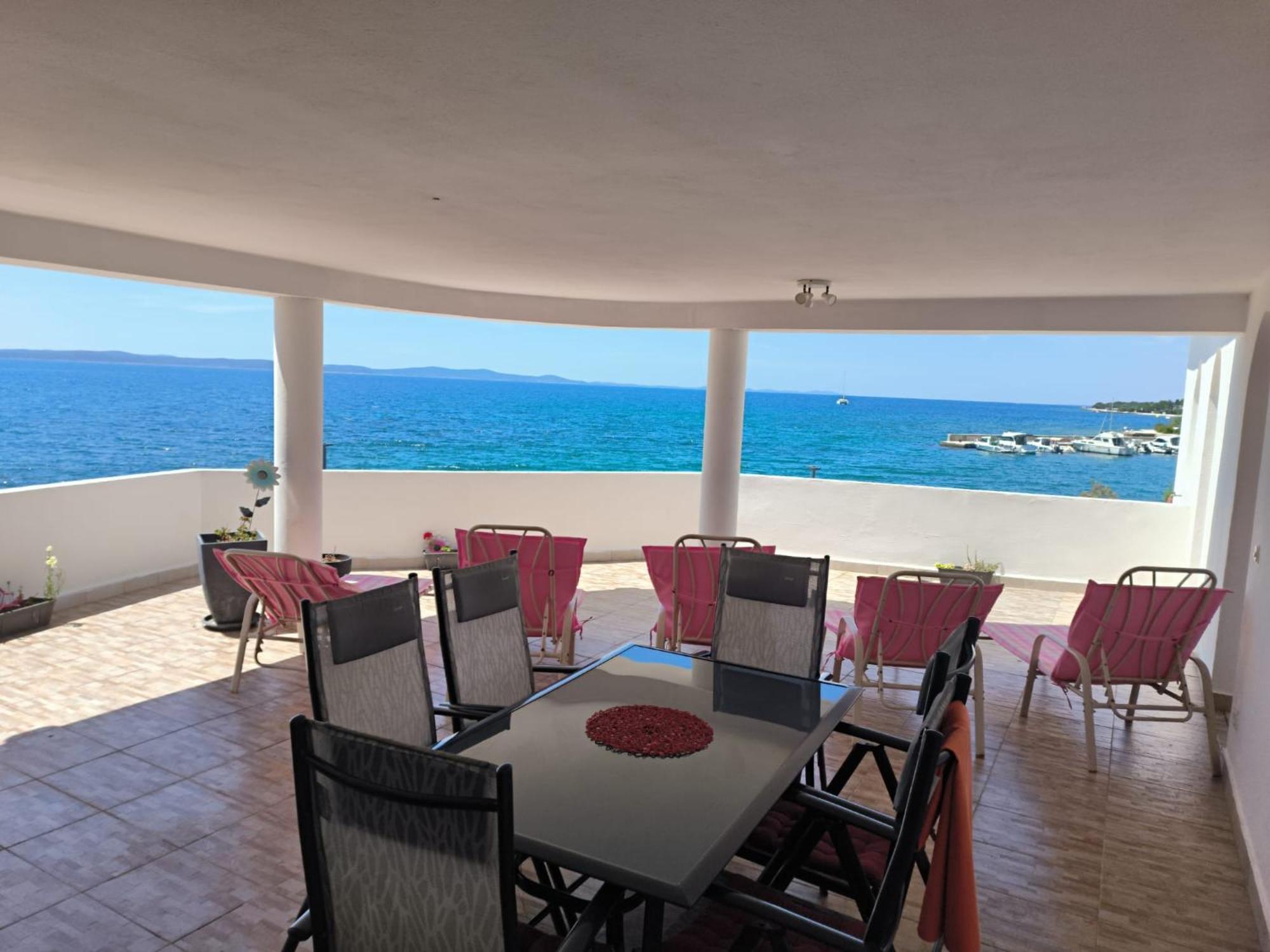 Apartment Sollei Petrcane
